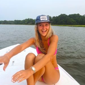 Meet your Posher, Meredith!